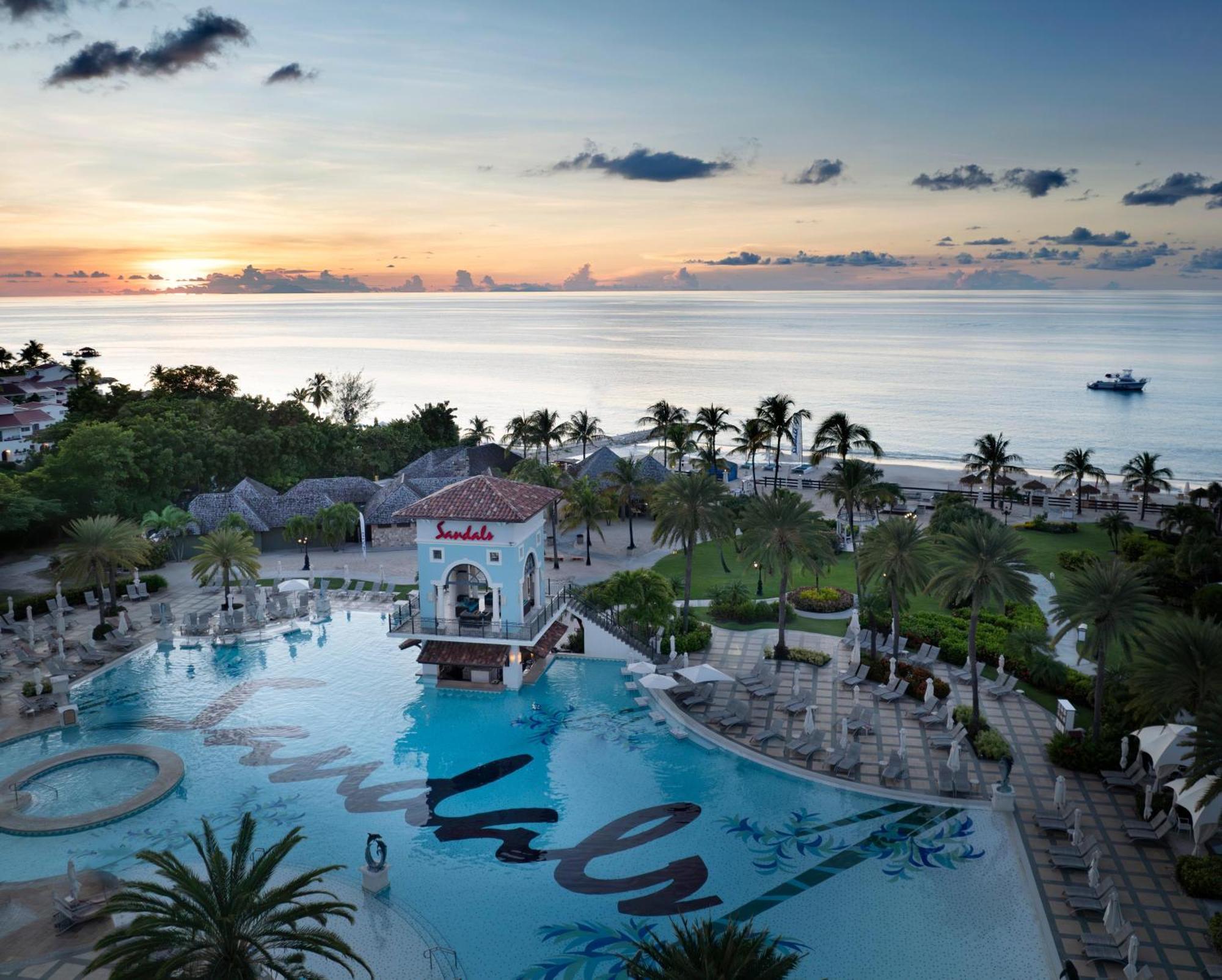 Sandals Grande Antigua セントジョンズ エクステリア 写真